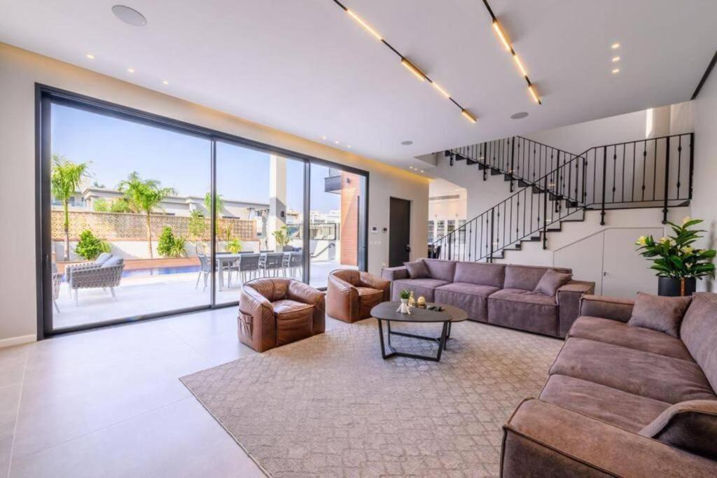 Villa Six Eilat Eksteriør bilde